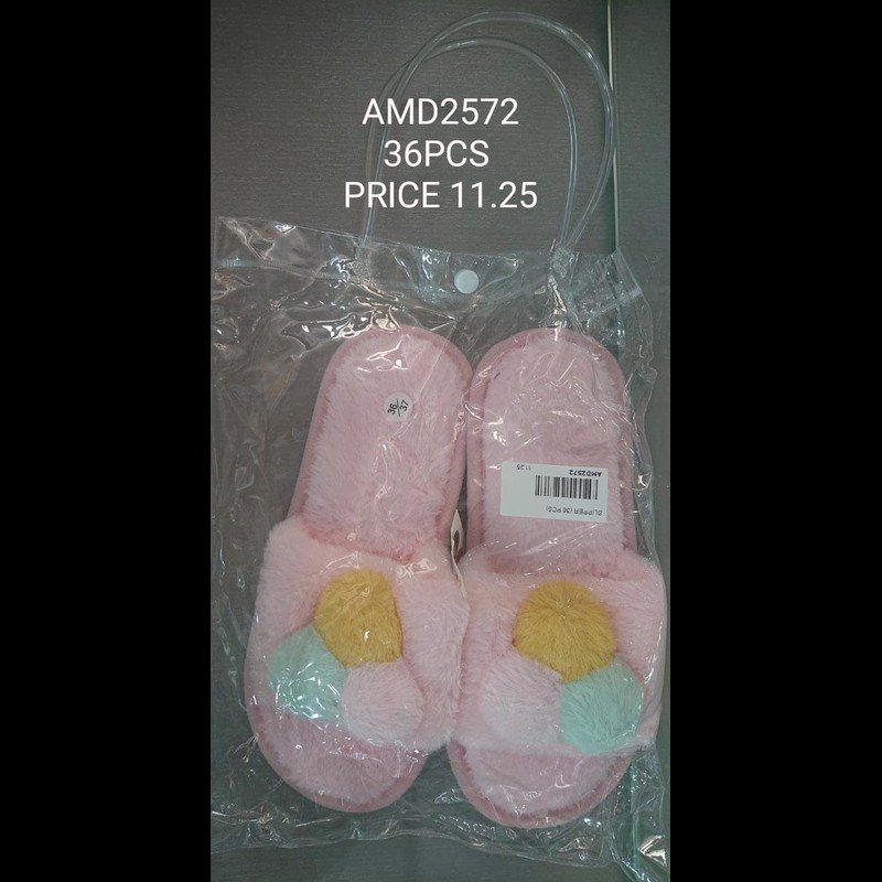 Slipper (36 PCS) wholesale Dubai