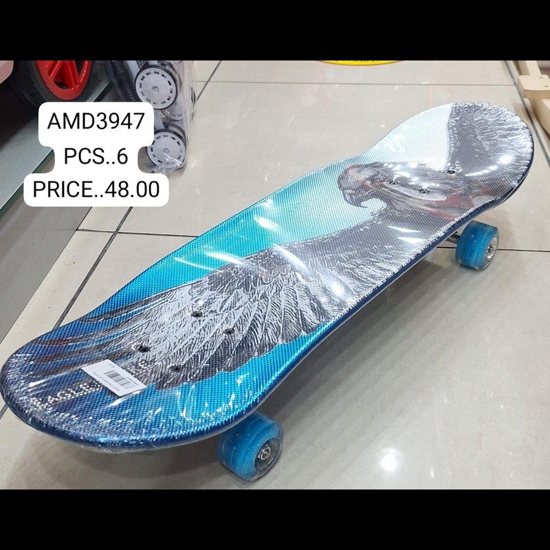 Skateboard (6 PCS) wholesale Dubai